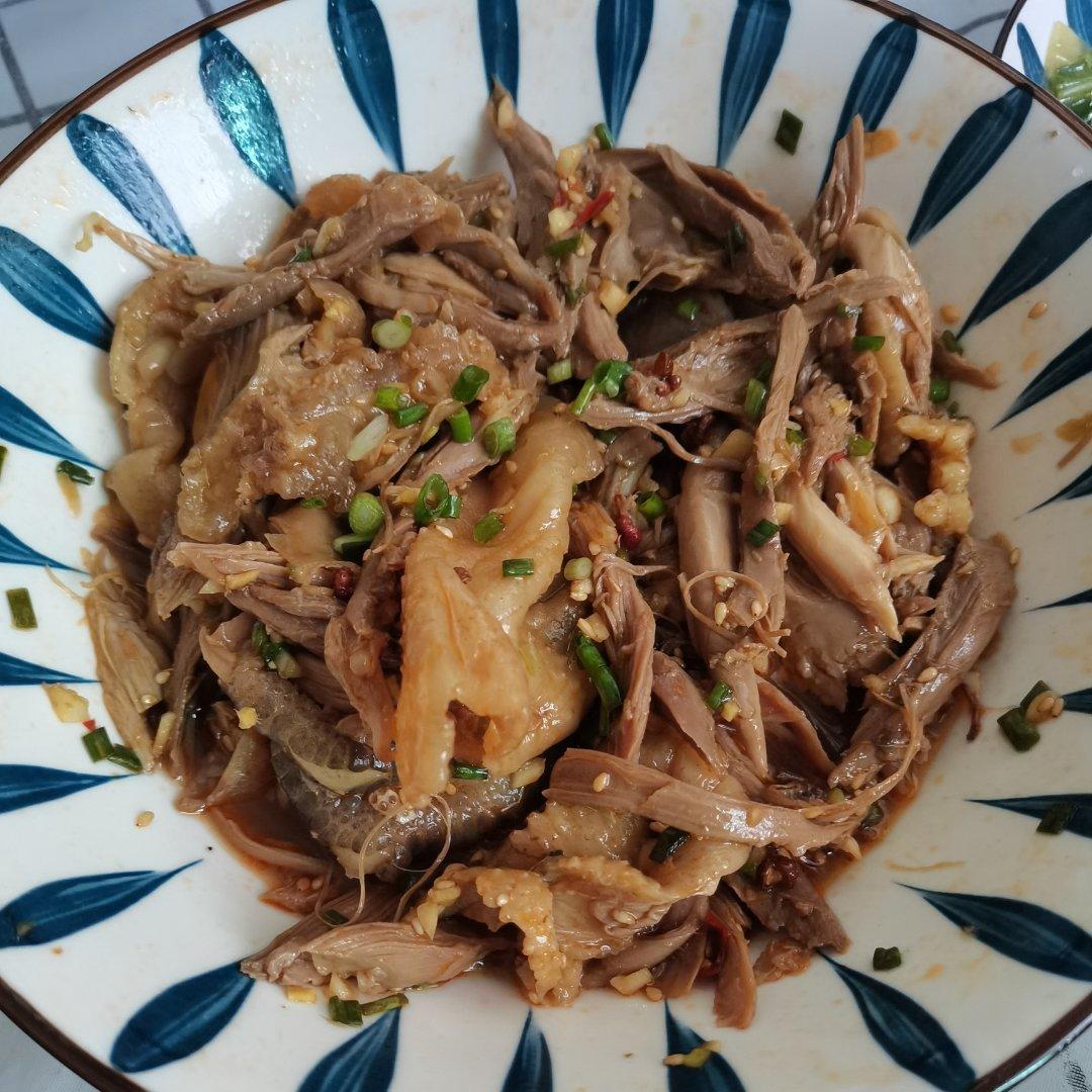 招牌口水鸡🐤（肉质是你想像不到的嫩🍗）