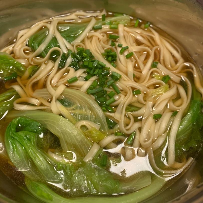 超级简单的清汤面🍜
