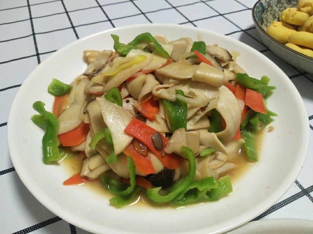 爆炒杏鲍菇