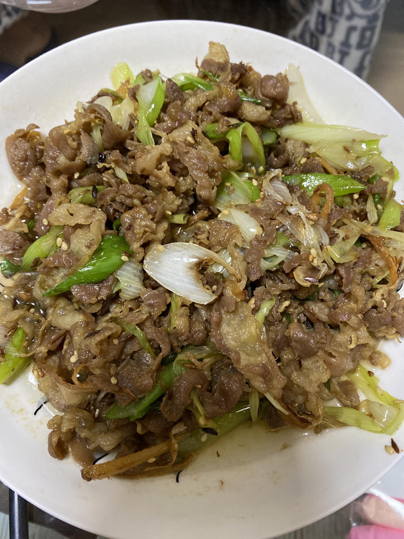 炒了20多年的葱爆羊肉