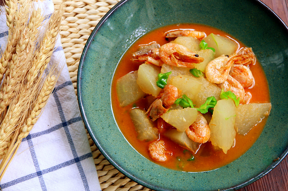 鲜虾烩冬瓜，清淡美味的菜的做法