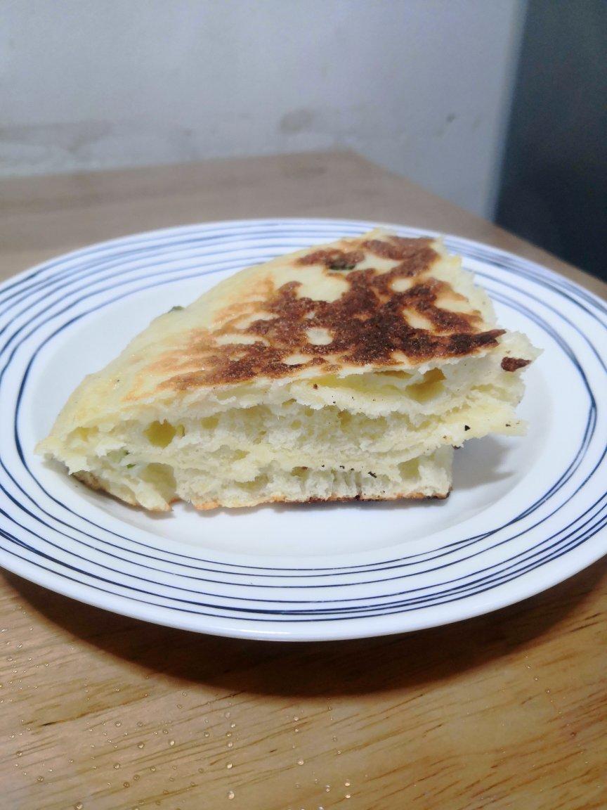 手不沾面做发面大饼