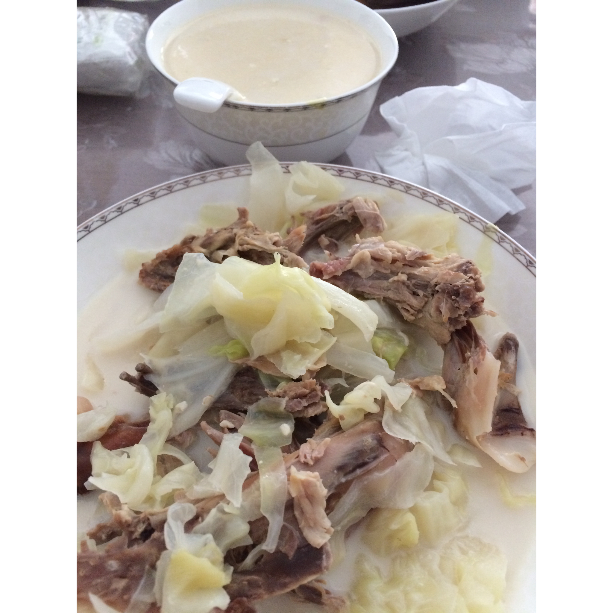 奶白鸭架汤