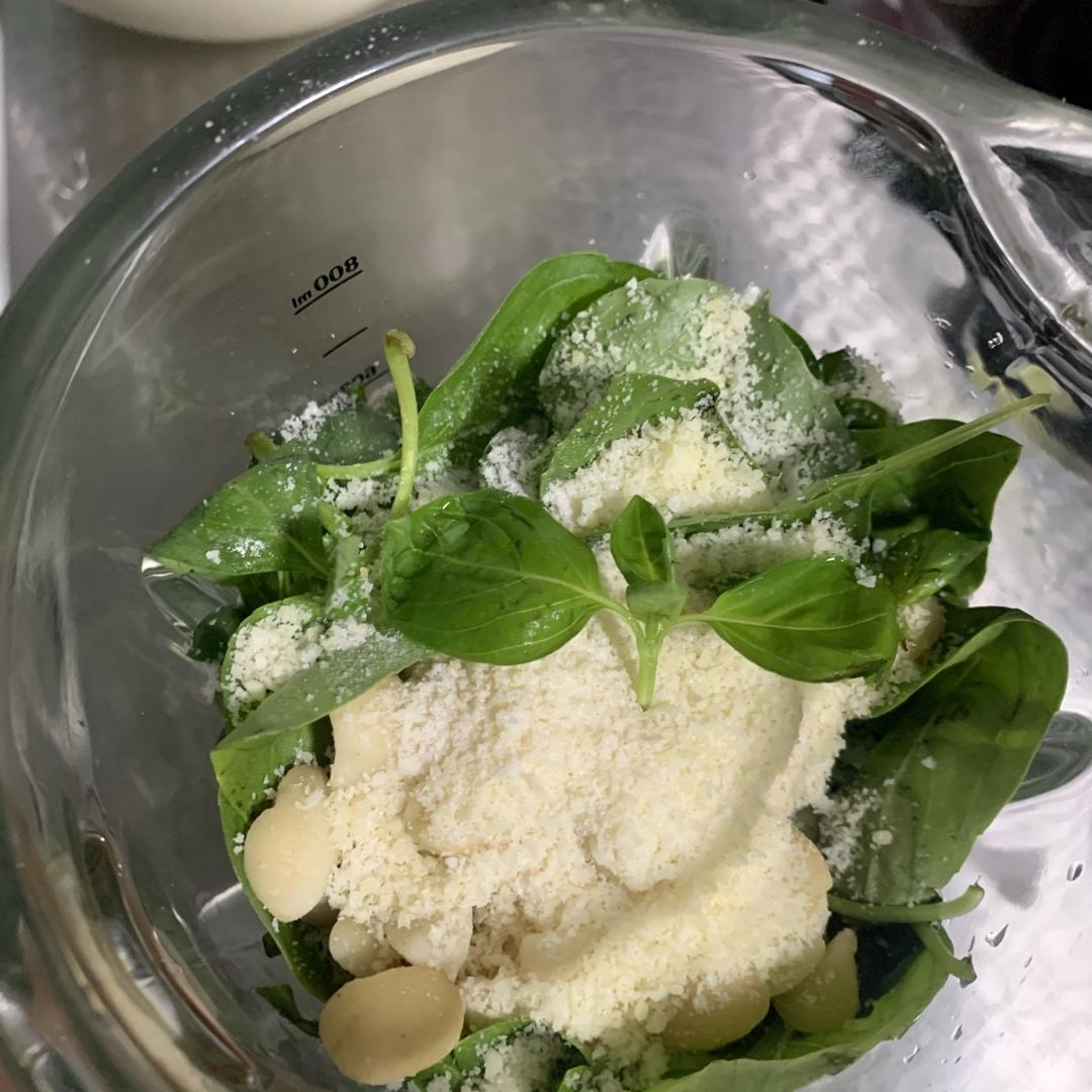 意大利面青酱--罗勒酱