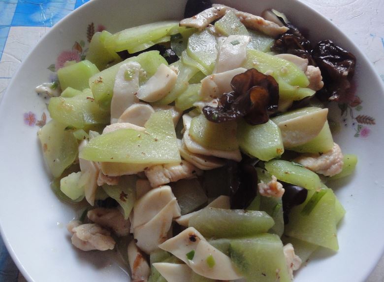 杏鲍菇炒佛手瓜