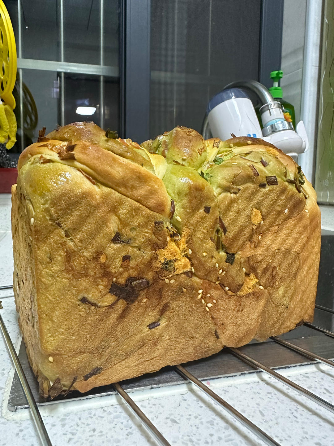 肉松火腿葱香吐司