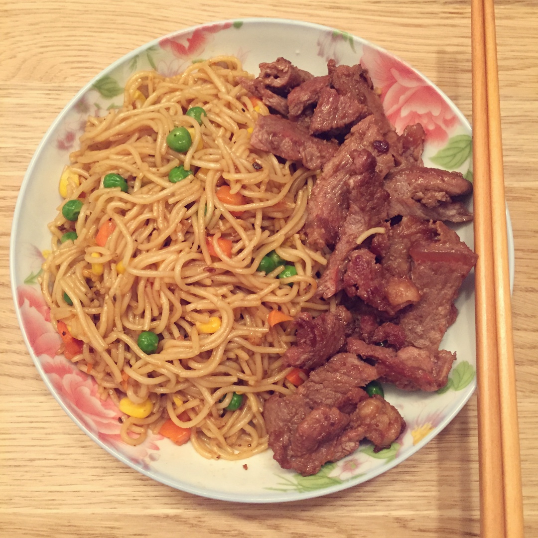 黑椒牛排