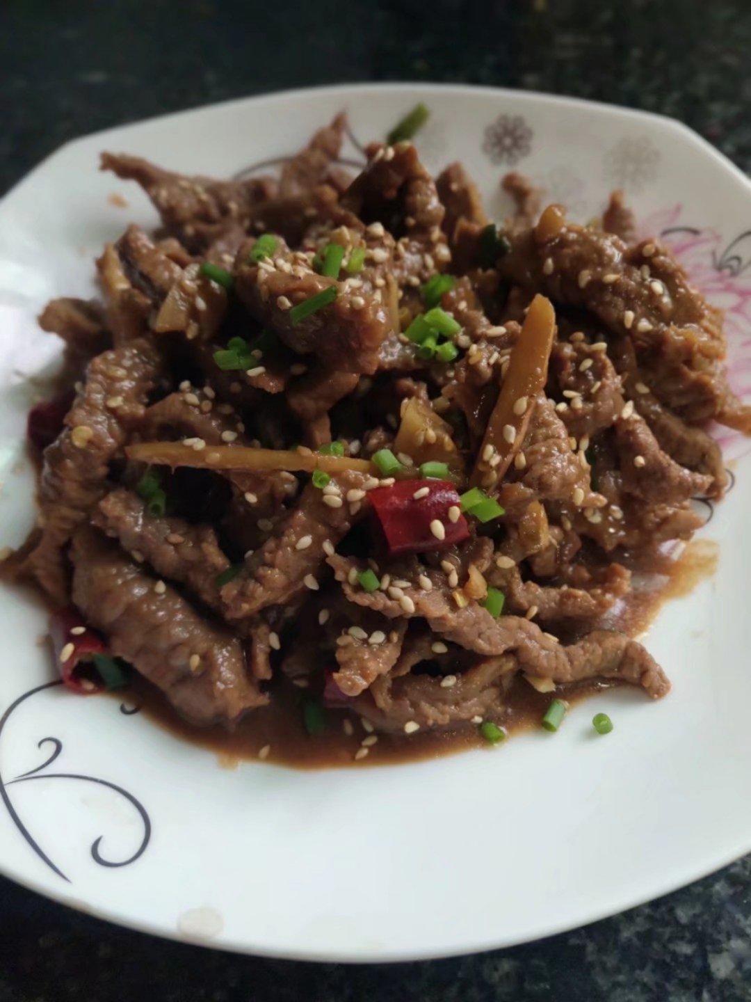 小炒牛肉
