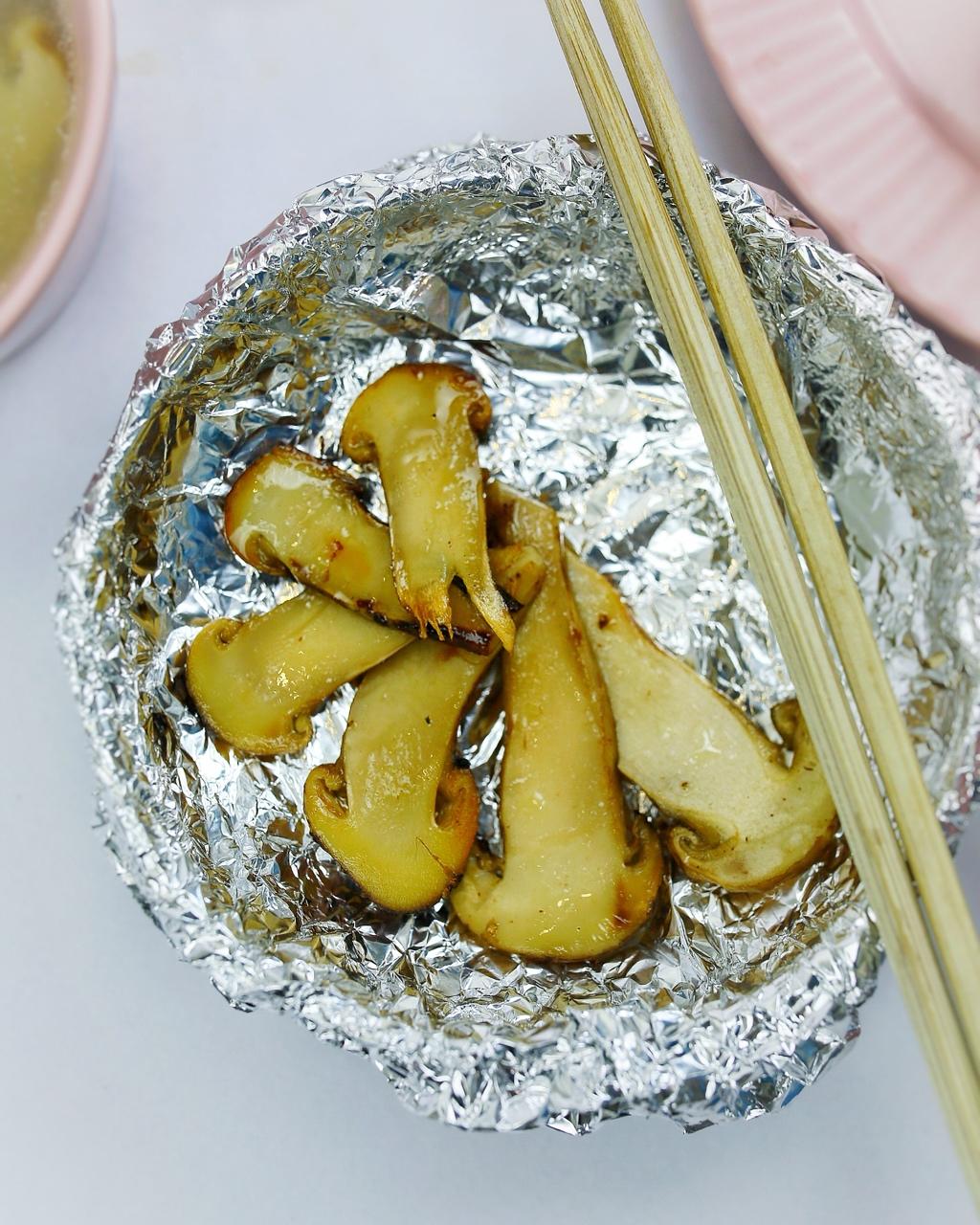 烤松茸