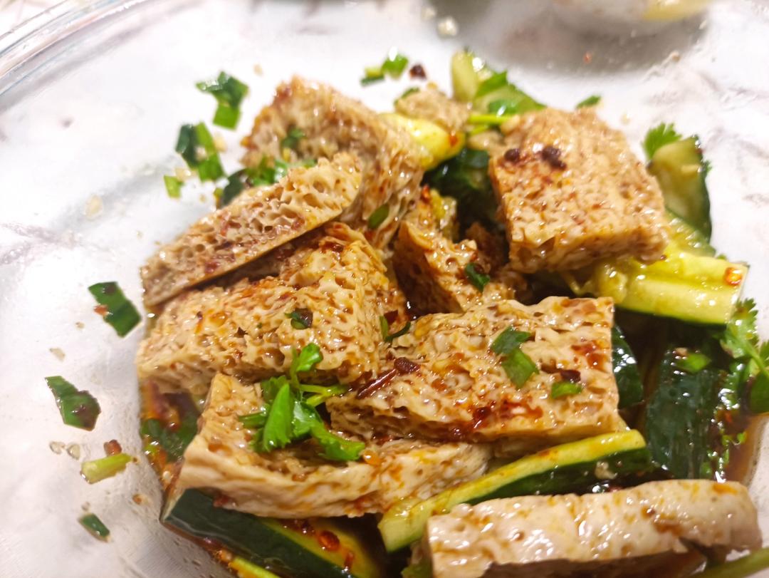 酿皮味的凉拌烤麸