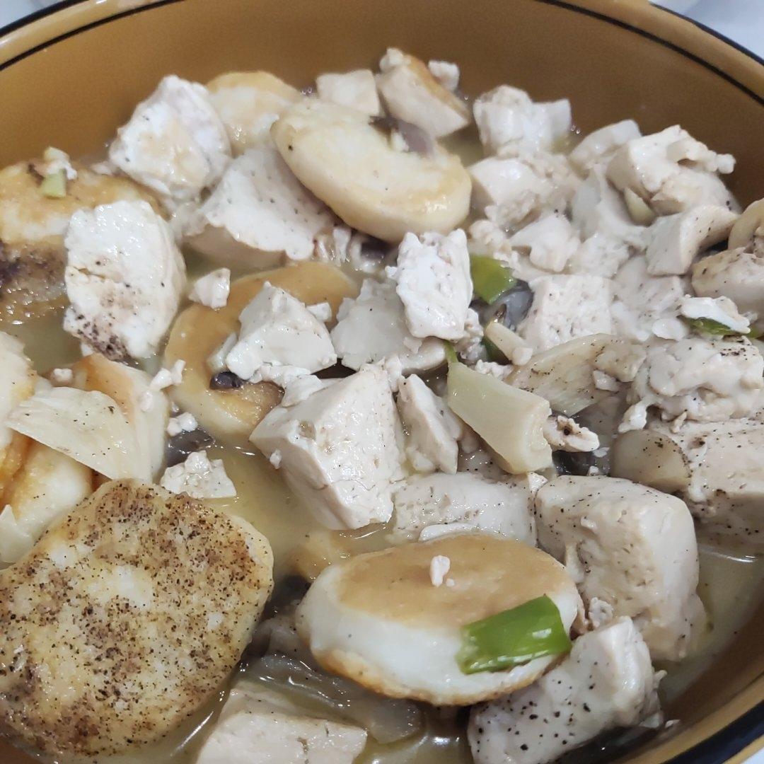 平菇炖豆腐