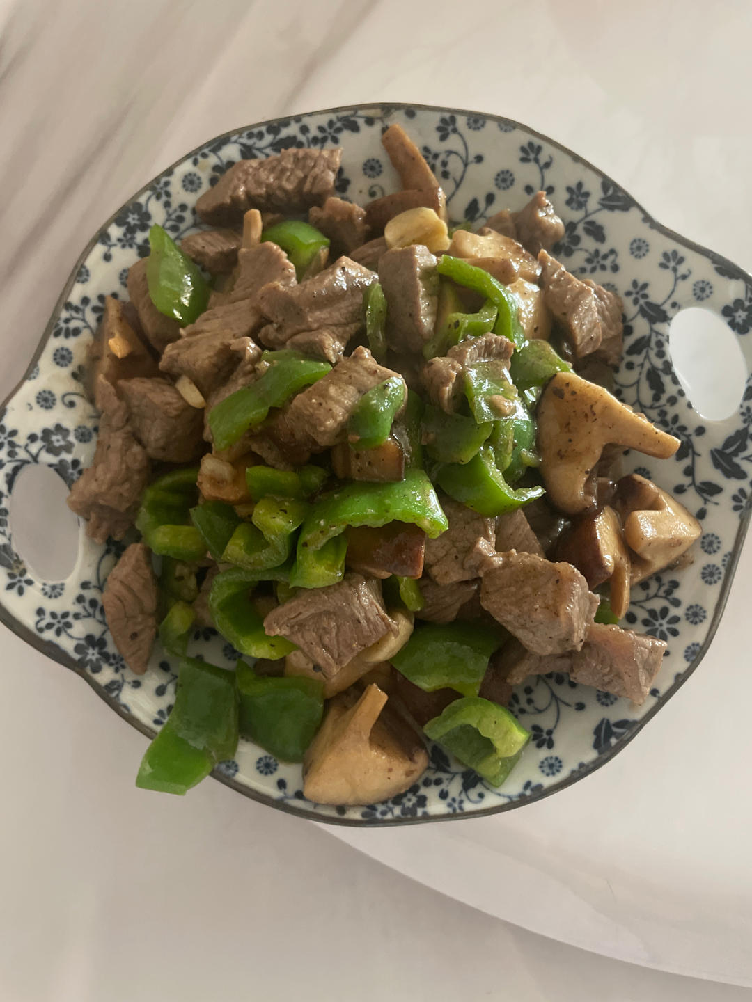 黑椒杏鲍菇牛肉粒