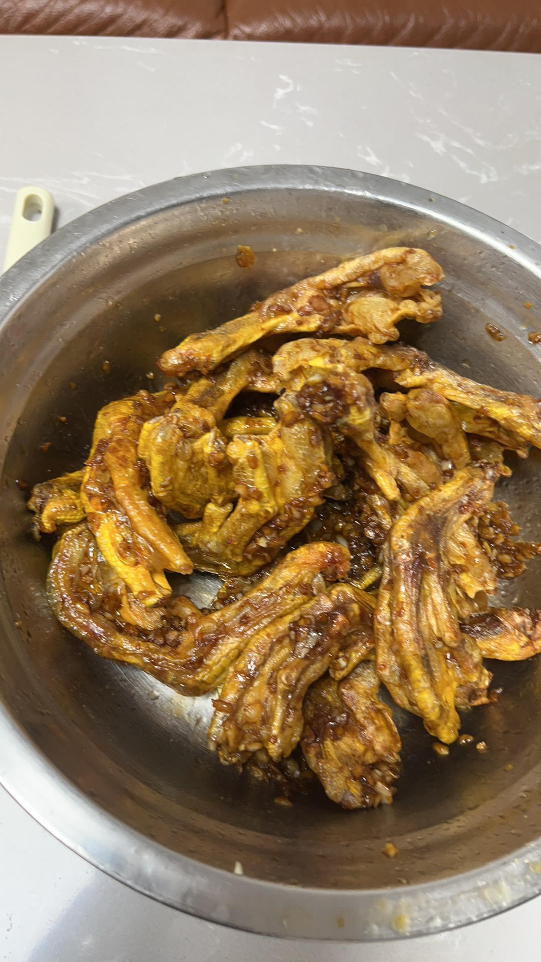 看剧、下酒必备的香辣炸鸭脚