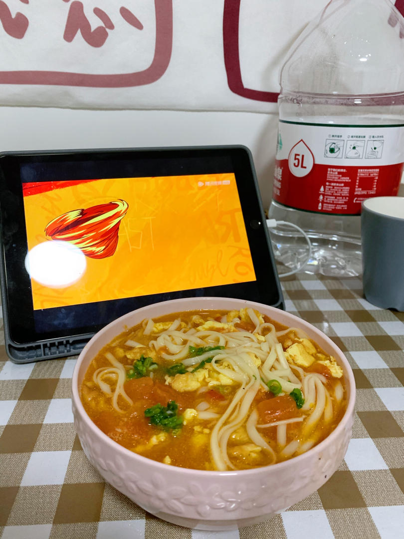 汤都要喝光的西红柿鸡蛋面