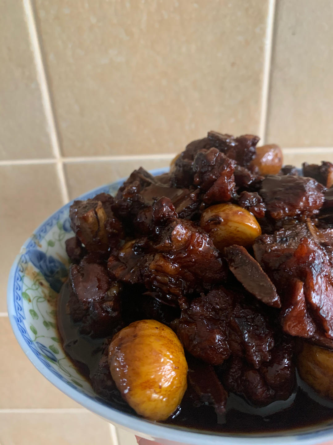板栗红烧肉