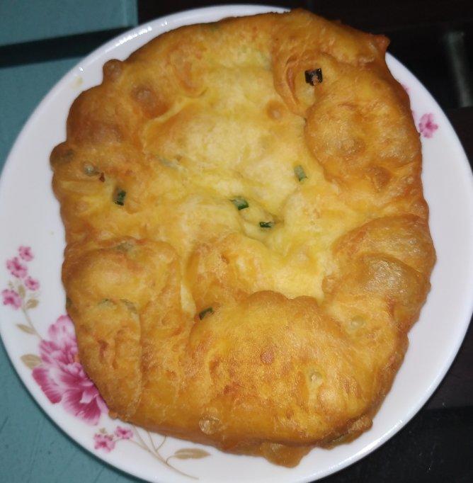 早餐店炸葱油饼 外酥里软 葱香味十足 附细节视频详解