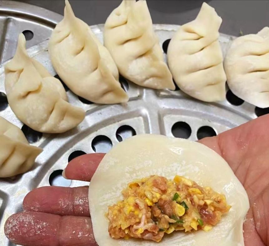 蒸饺子，肉馅香、皮软糯的要点
