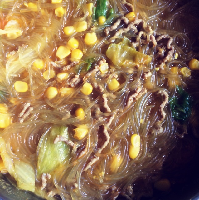 咖喱肥牛粉丝煲