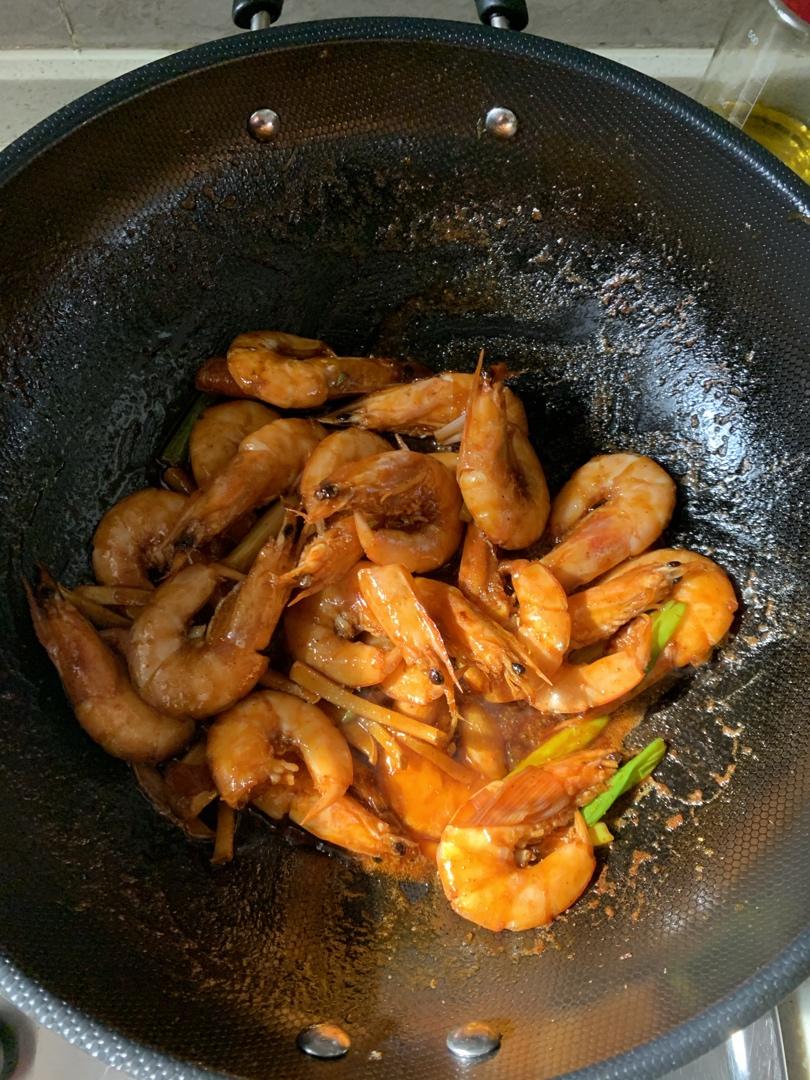 厨师长教你：“油焖大虾”的家常做法