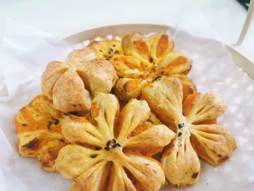 蛋挞皮版美貌花酥，颜值美味轻松get！