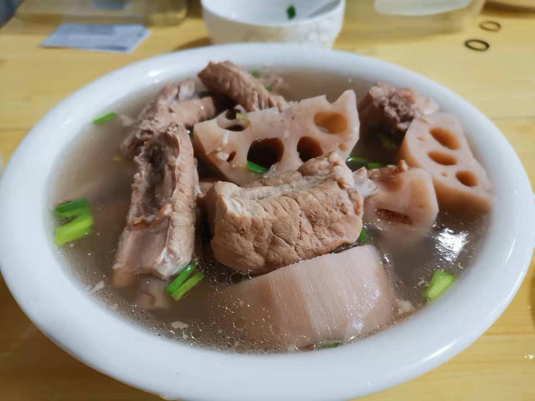 排骨莲藕汤
