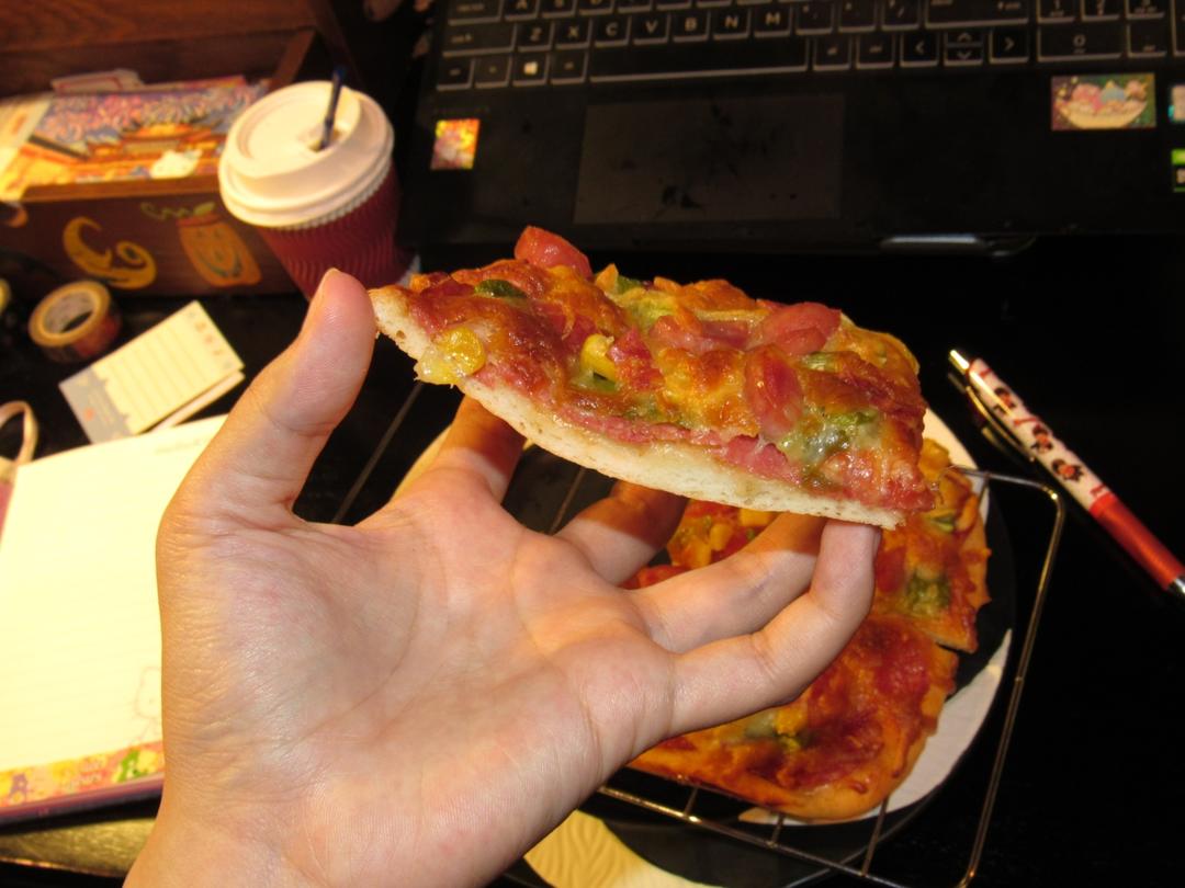 8寸纯手工什锦披萨