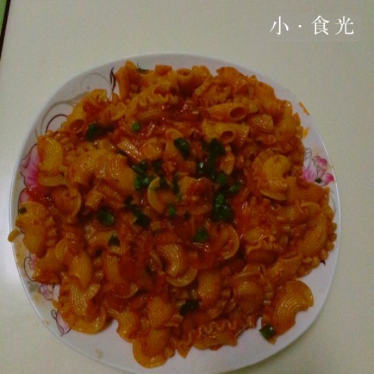 素炒意面。通心粉