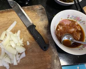 日本家常菜姜炒猪肉的做法 步骤3