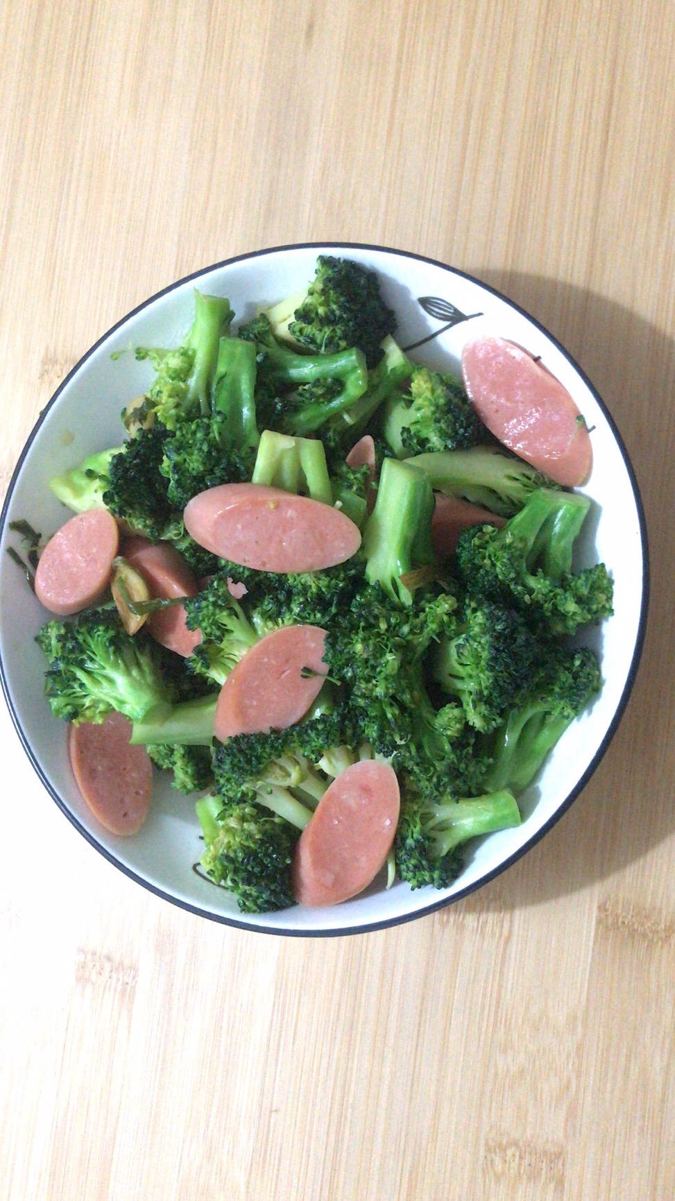 西兰花木耳炒火腿