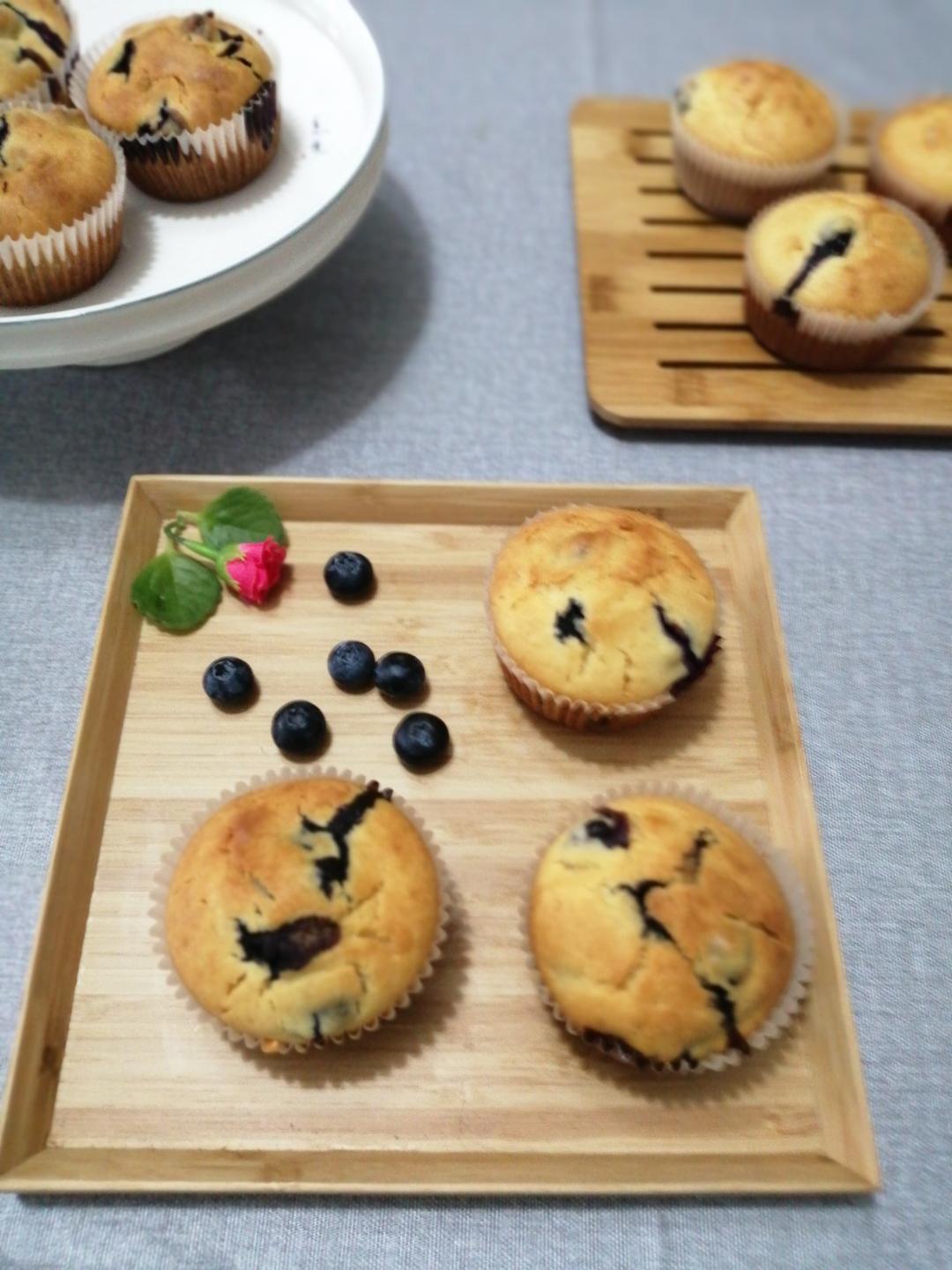 超简单【爆浆蓝莓玛芬蛋糕】