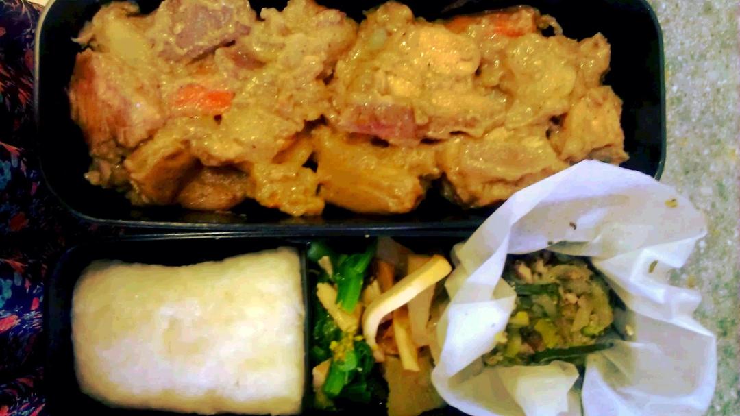 椰香咖喱鸡的做法