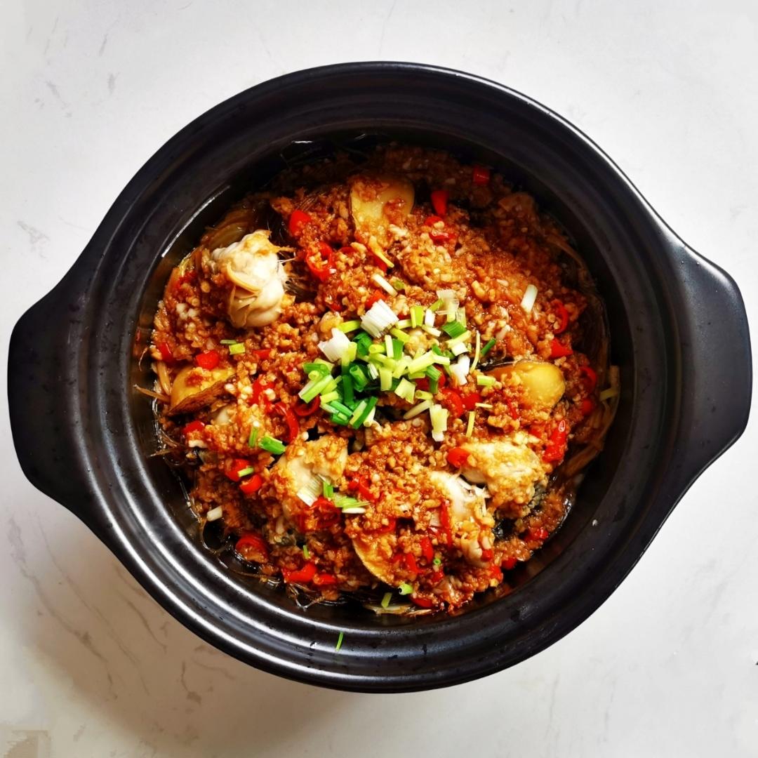 隔壁邻居闻到都馋哭了的生蚝粉丝煲