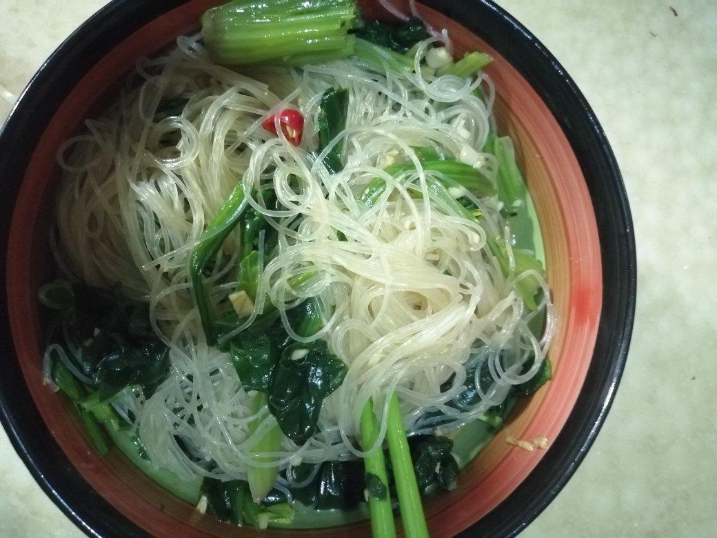 菠菜拌粉丝