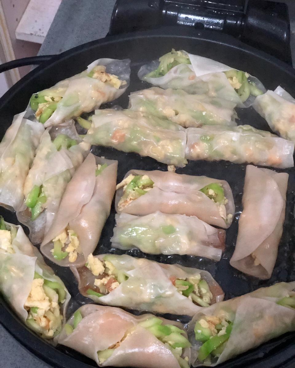 西葫芦鸡蛋锅贴