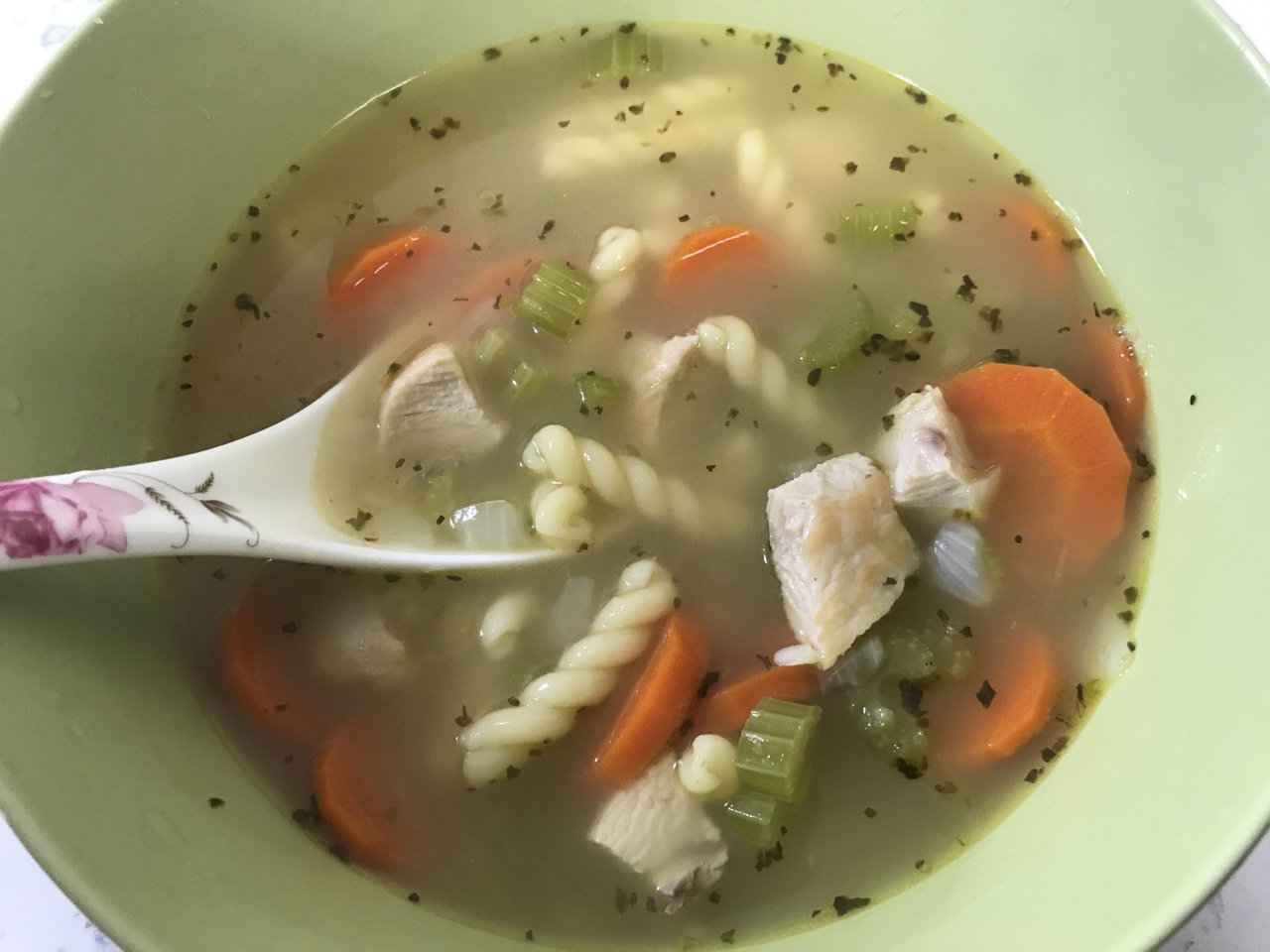 chicken noodle soup 美式面片鸡汤的做法