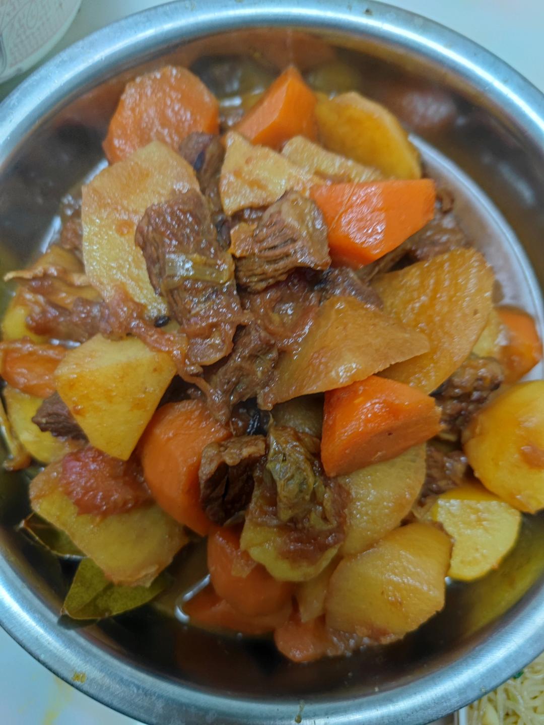 番茄土豆炖牛腩