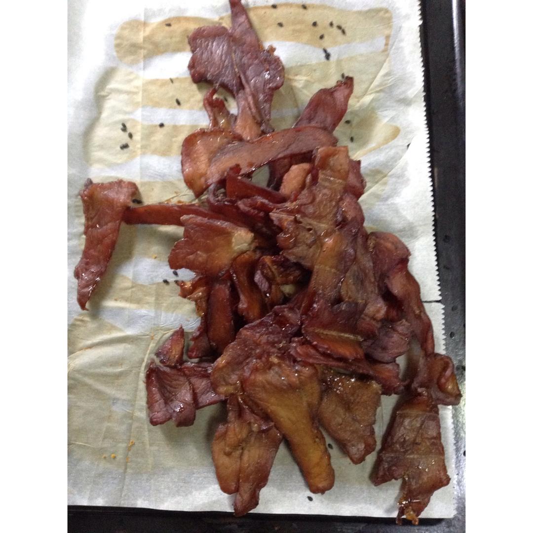 大小人的零食～猪肉干