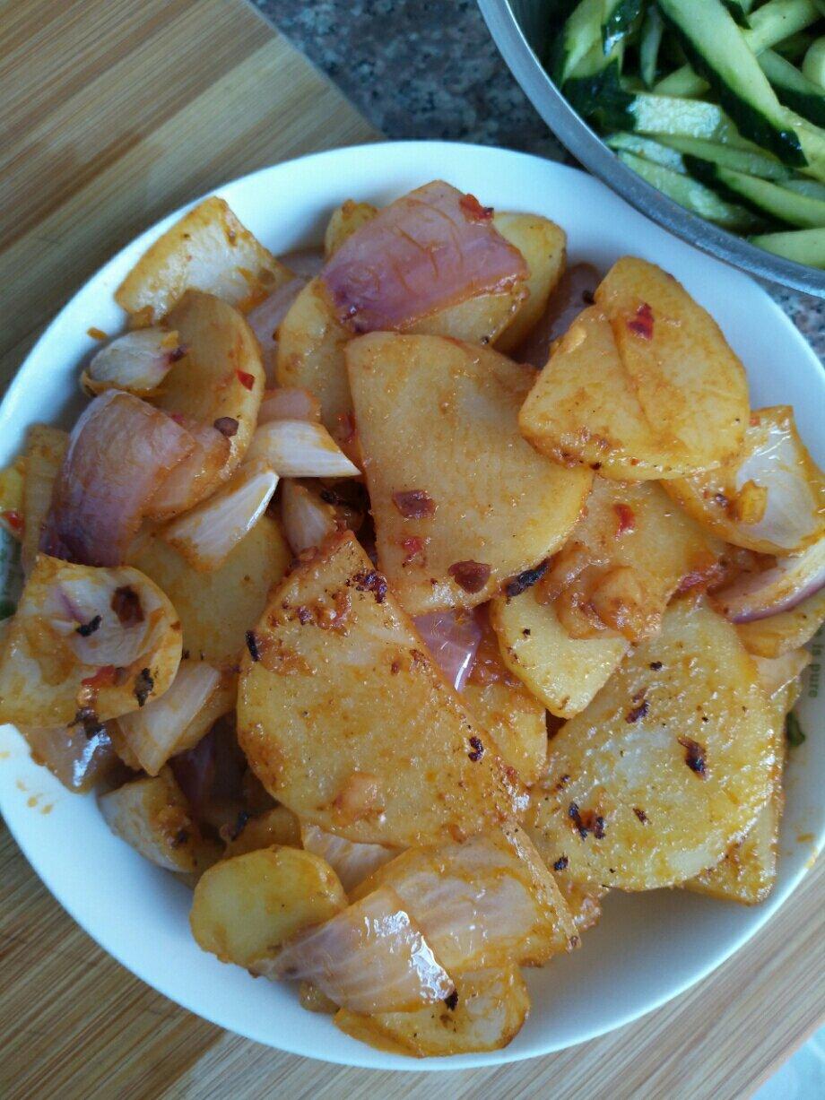 孜然洋葱土豆片