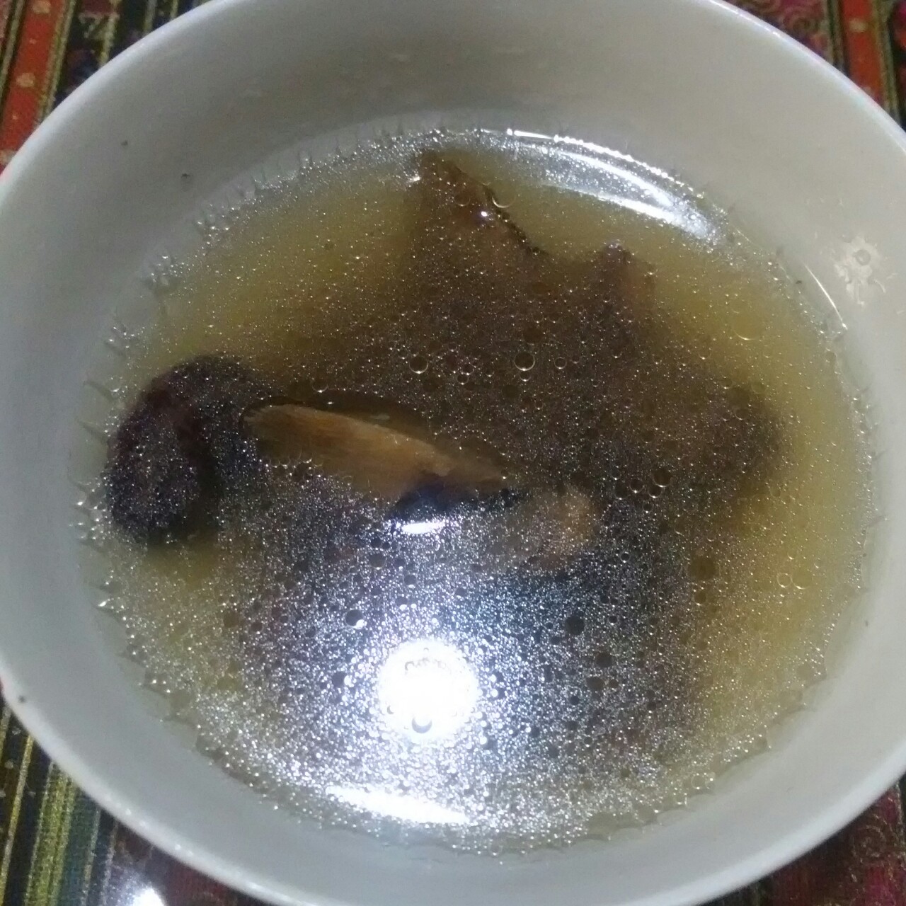 生地土茯苓煲猪骨