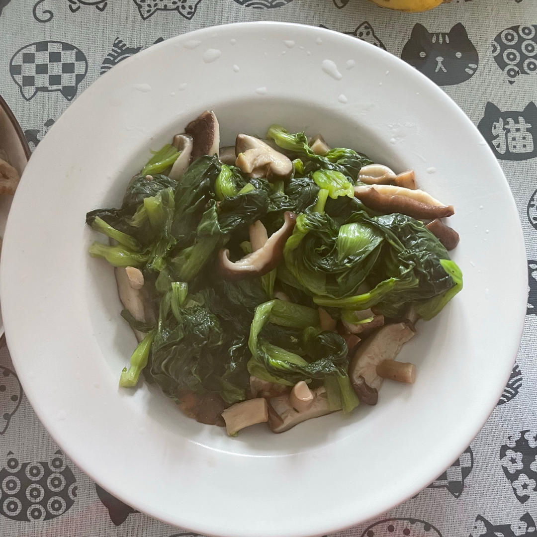香菇油菜（简单快手）