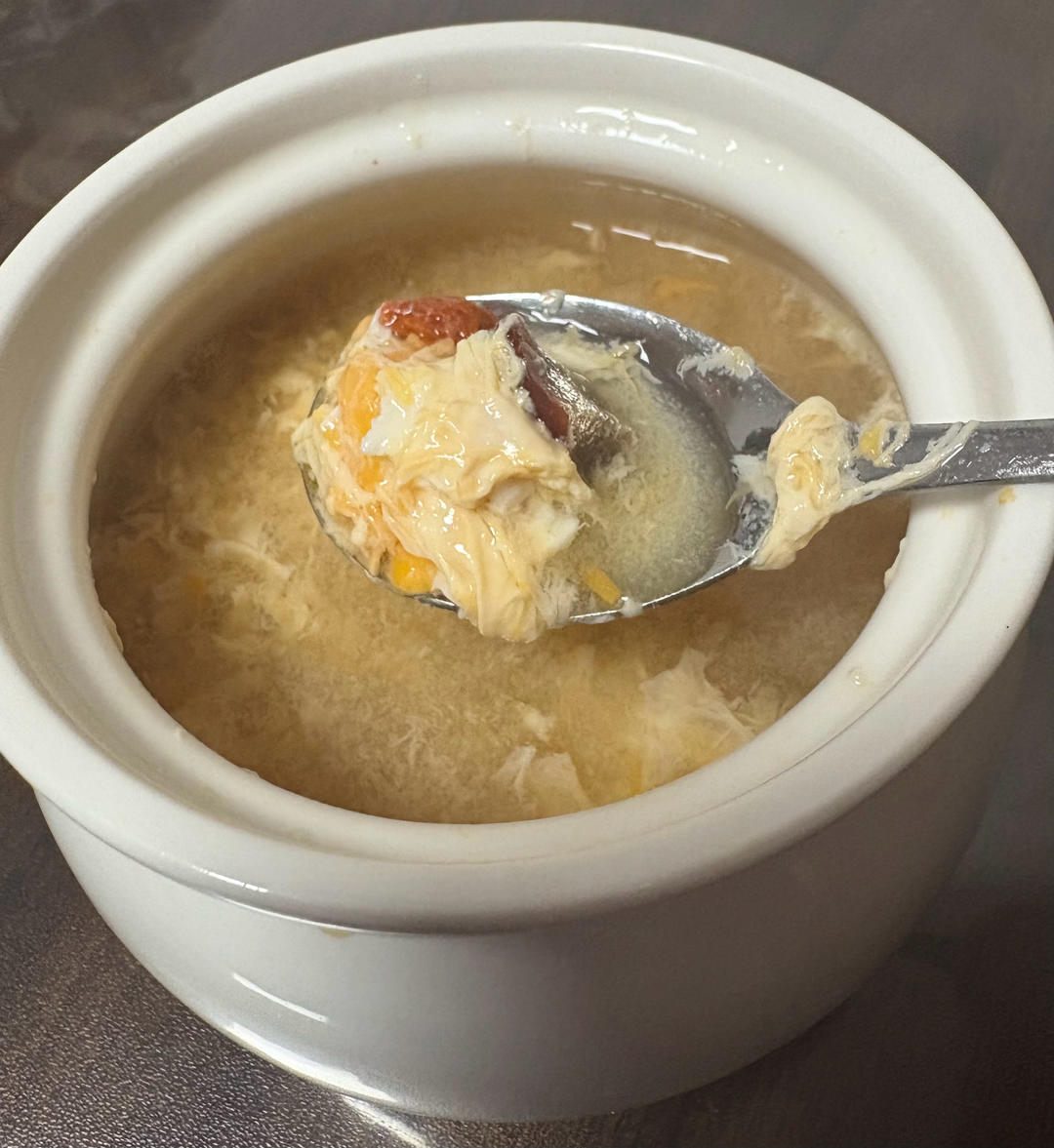 黄酒红枣枸杞鸡蛋茶