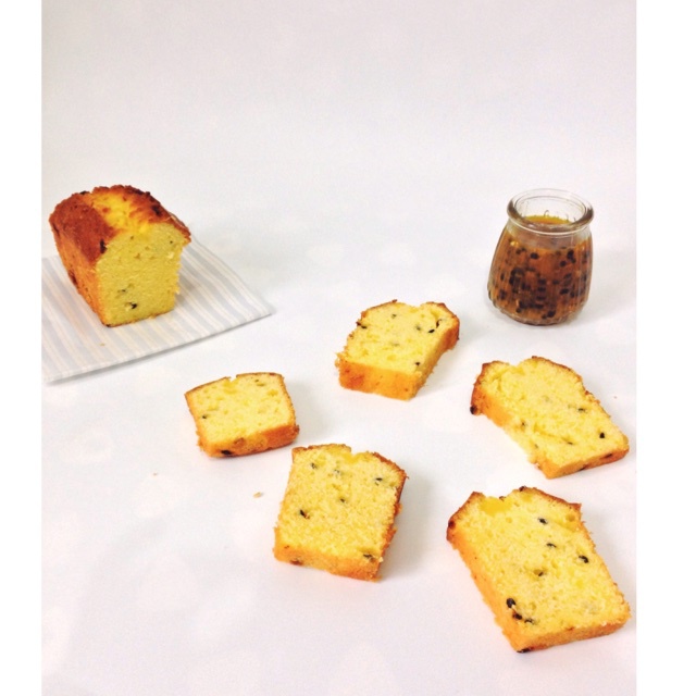 轻盈百香果磅蛋糕