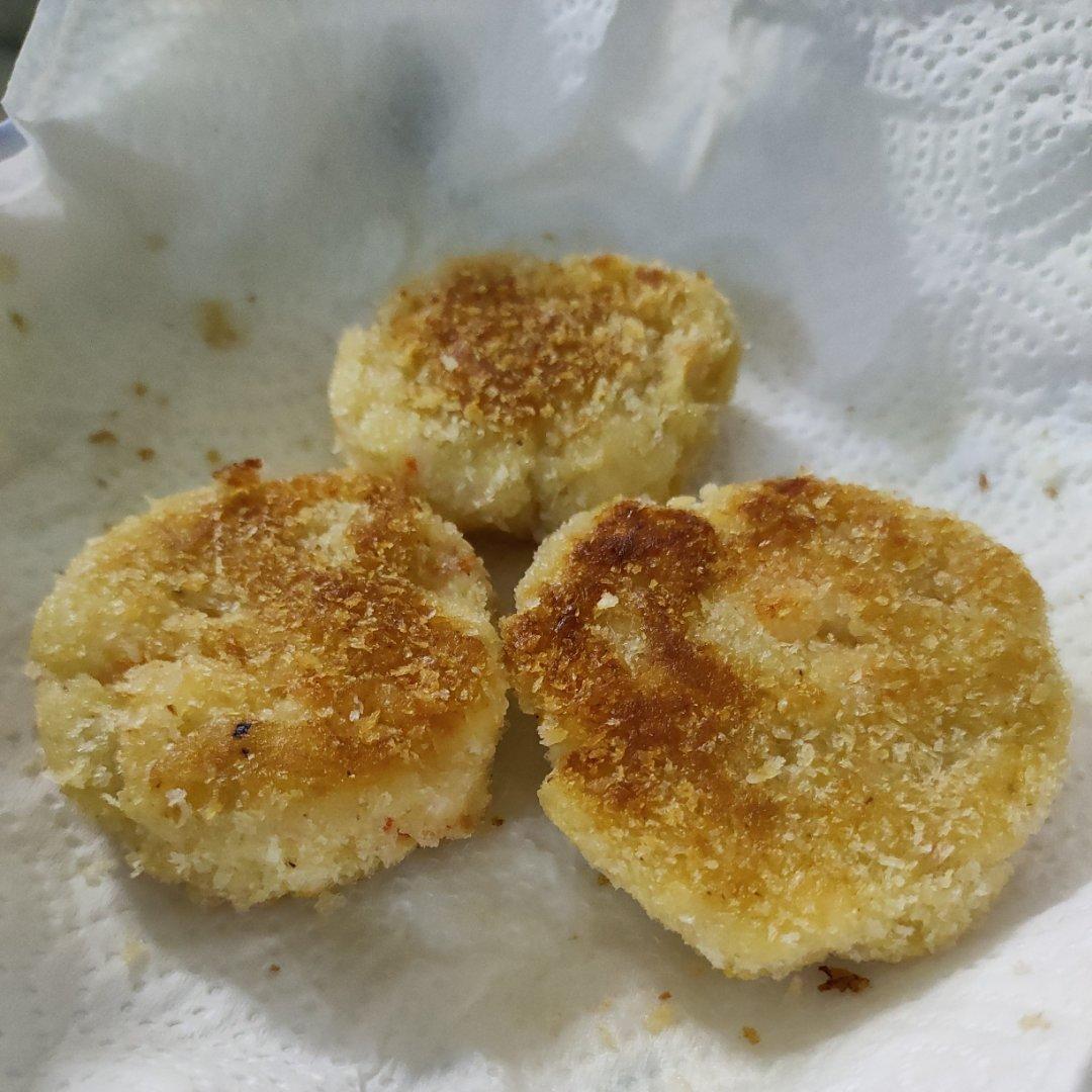 鲜虾土豆饼