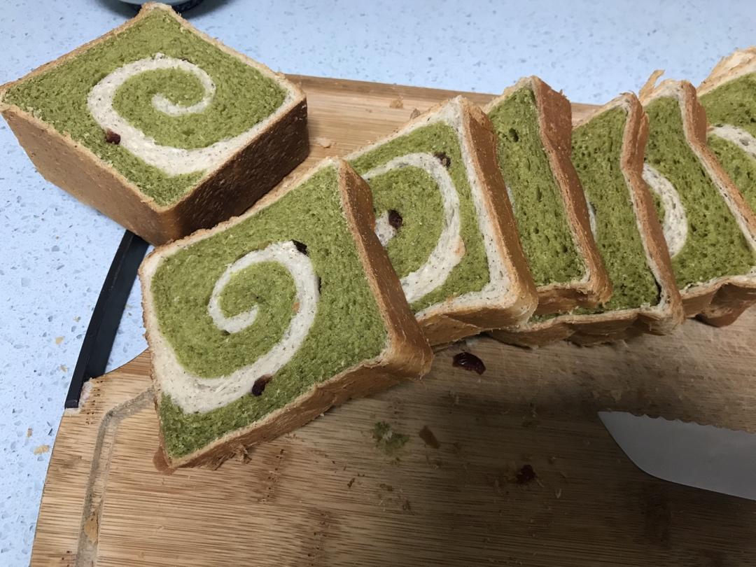 双色吐司-抹茶红豆/紫薯红豆