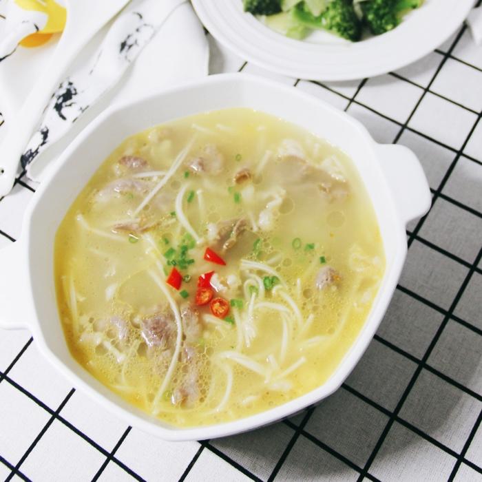 酸汤肥牛