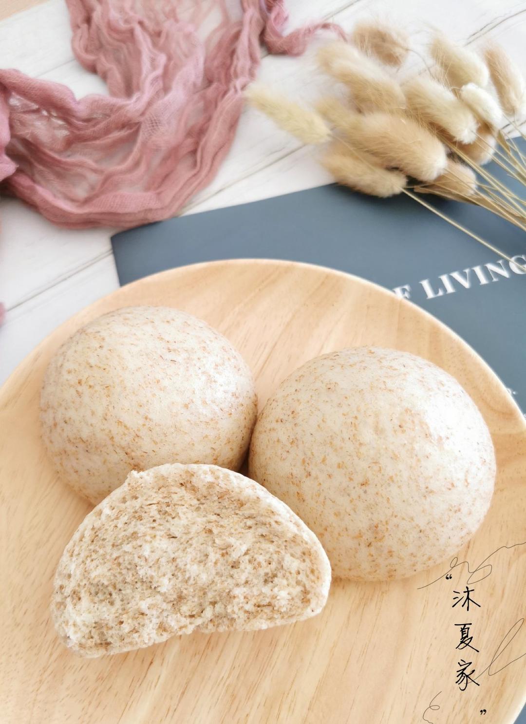 可以珍藏的一次发酵松软椰香全麦馒头