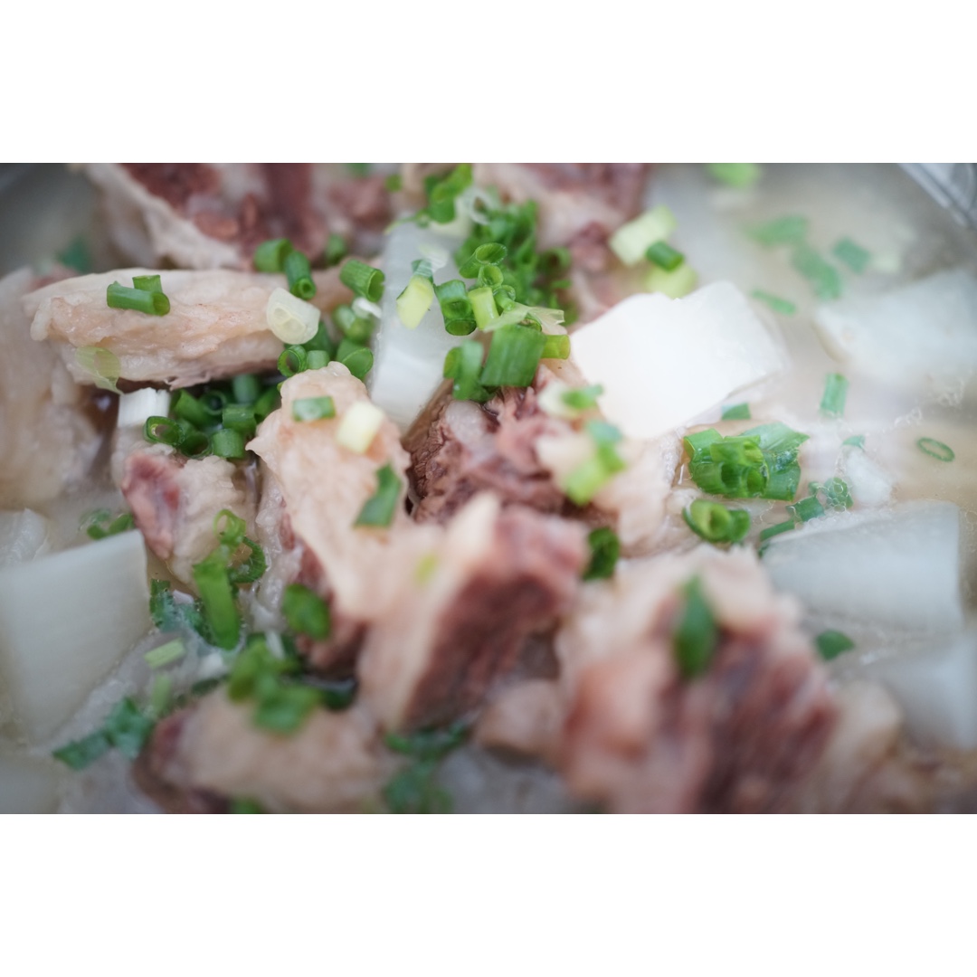 萝卜牛腩清汤