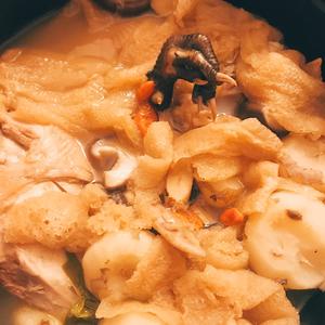 铸铁锅菜谱—马蹄竹荪炖柴鸡汤的做法 步骤8