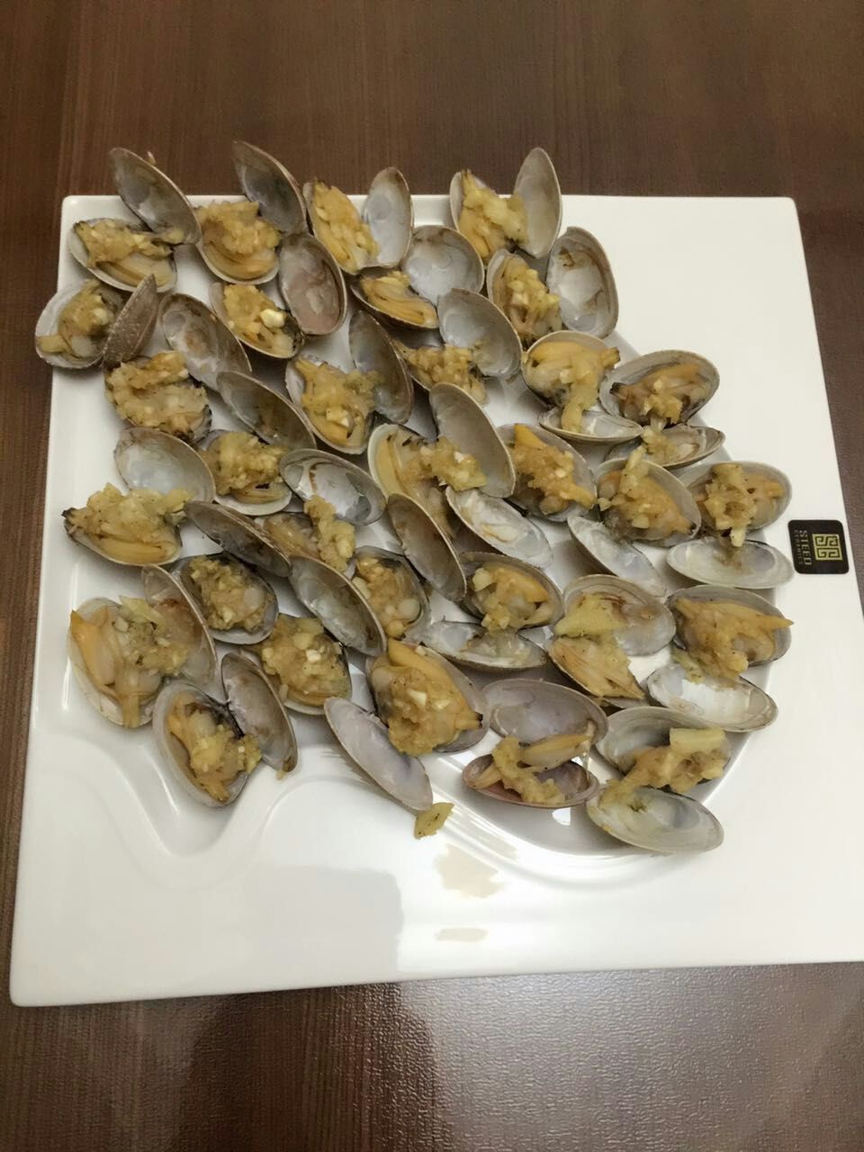 海鲜控——蒜蓉烤花甲