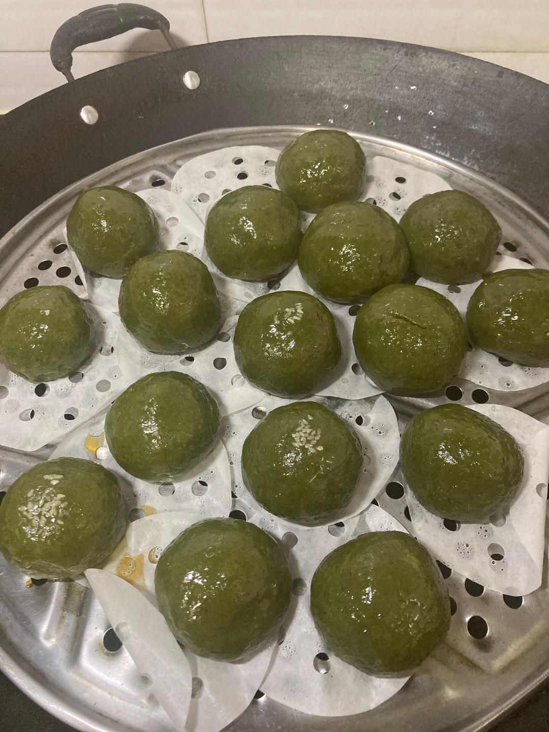 艾草青团、艾粑粑、艾糍、新鲜艾草制作